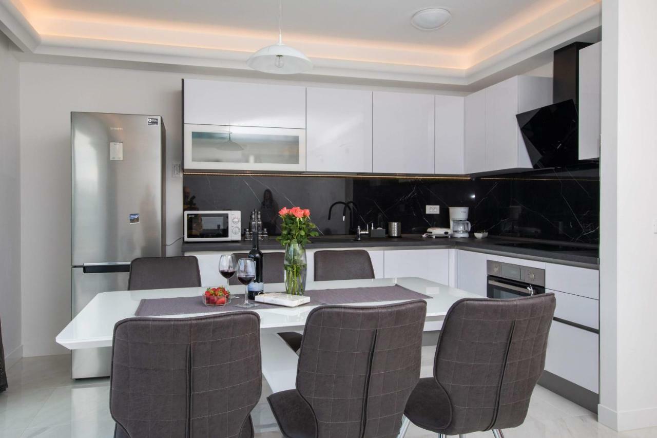 Apartment The First Ντουμπρόβνικ Εξωτερικό φωτογραφία